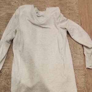 Athleta Heather Gray Crew Neck Top